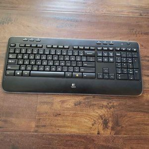 Logitech K520 Wireless Bluetooth Keyboard - No USB/Receiver - Tested Working